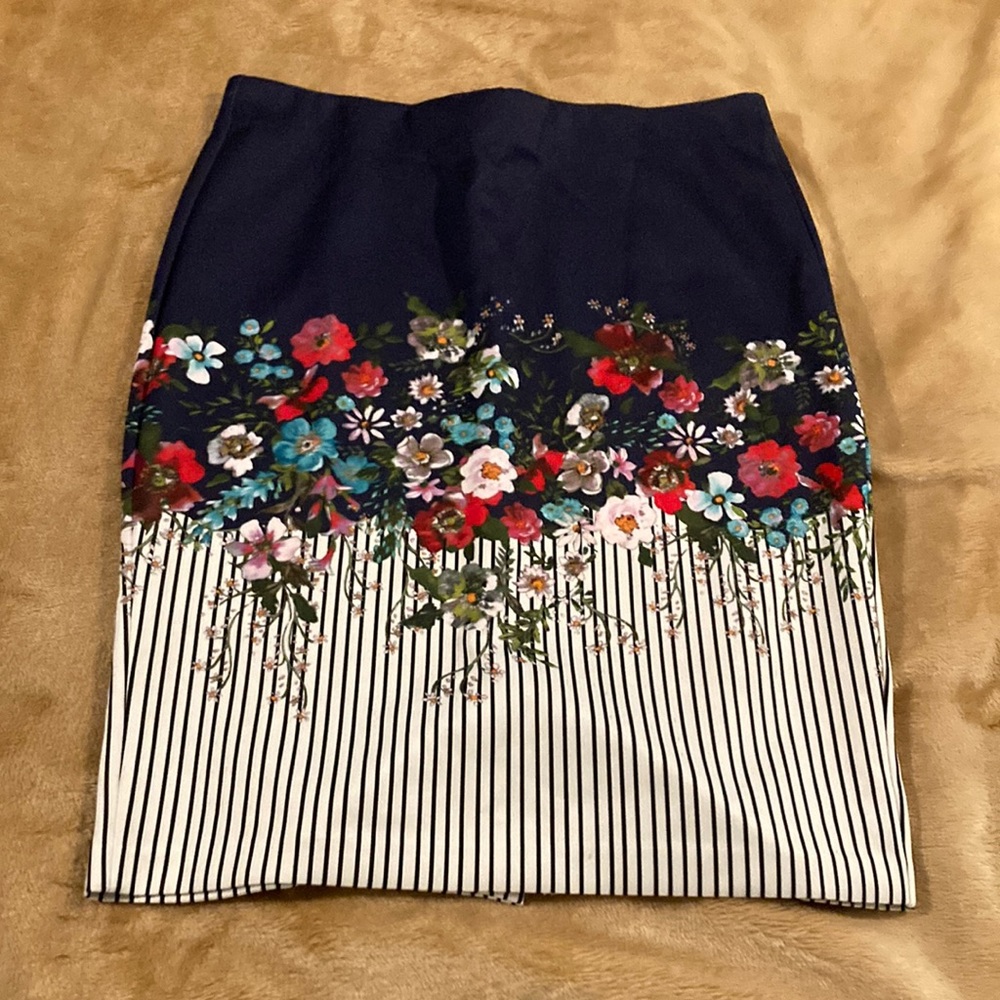 Floral pencil skirt